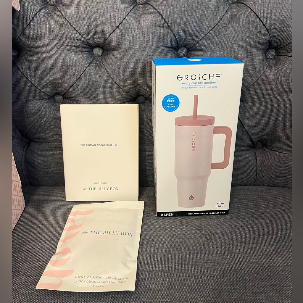 Items From The Jilly Box Spring 2025